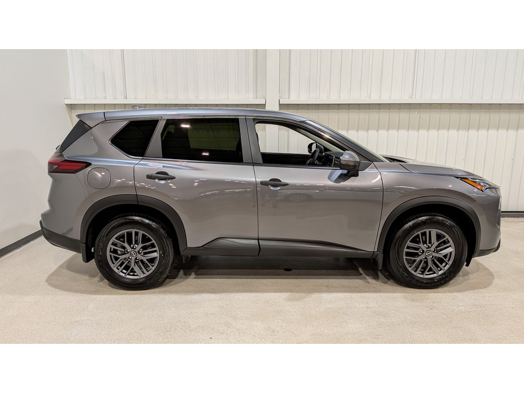 Nissan Rogue 2024