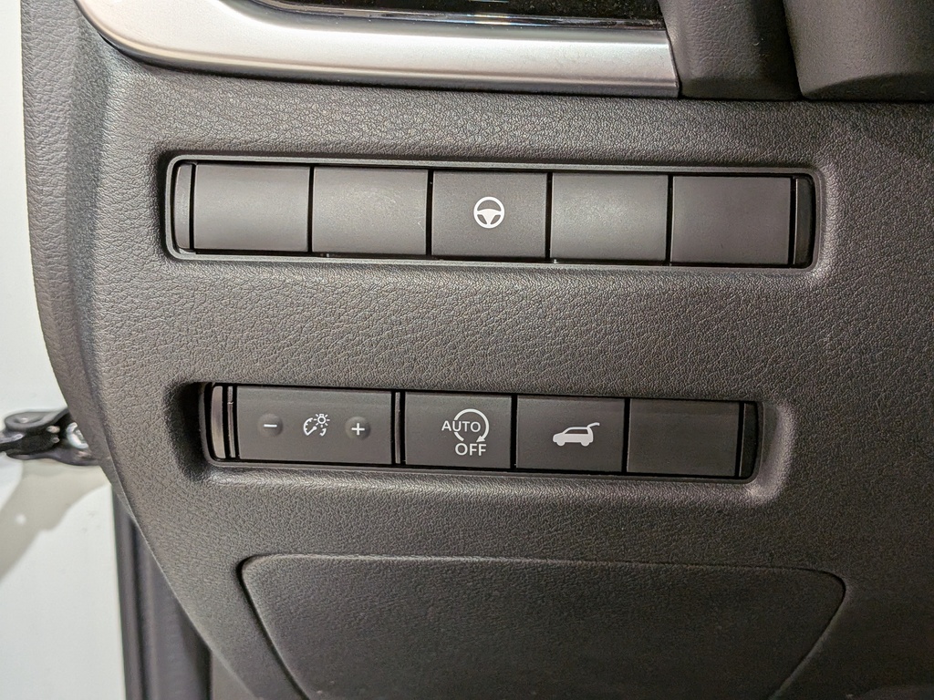 Nissan Rogue 2023