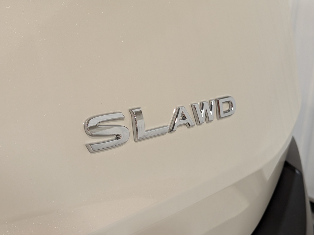 Nissan Rogue 2023