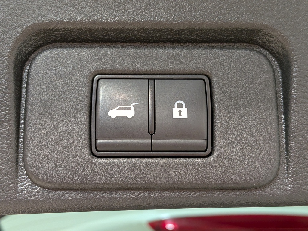 Nissan Rogue 2023