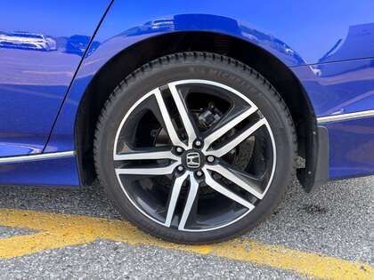 used 2022 Honda Accord Sedan car, priced at $32,995