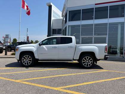 used 2021 GMC Canyon car, priced at $32,995