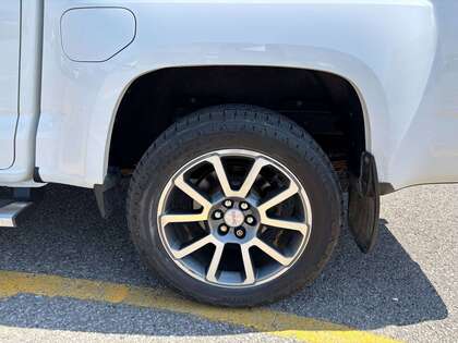 used 2021 GMC Canyon car, priced at $32,995
