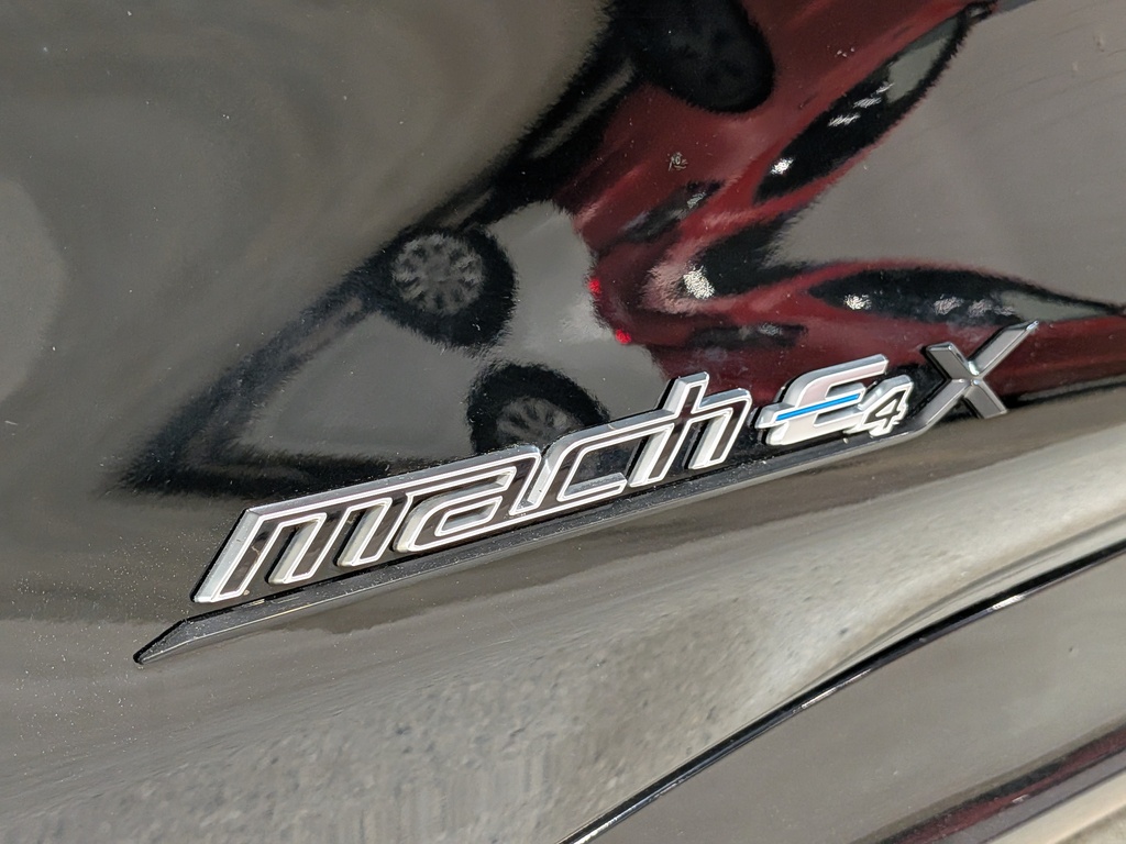 Ford Mustang Mach-E 2023