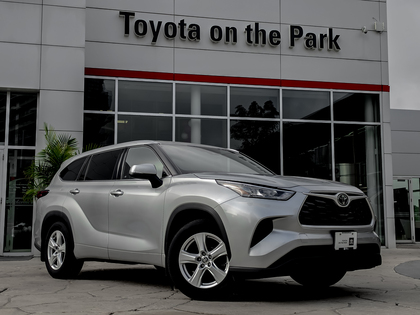 used 2020 Toyota Highlander car, priced at $32,333