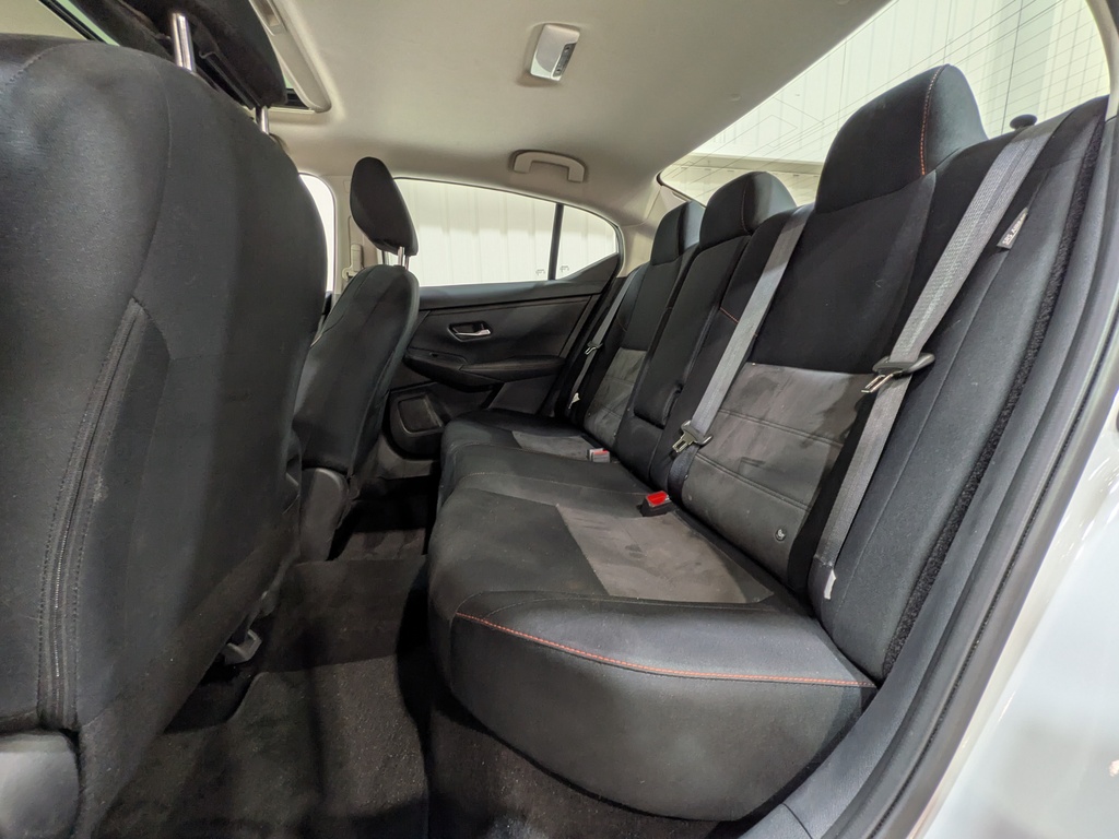 Nissan Sentra 2024