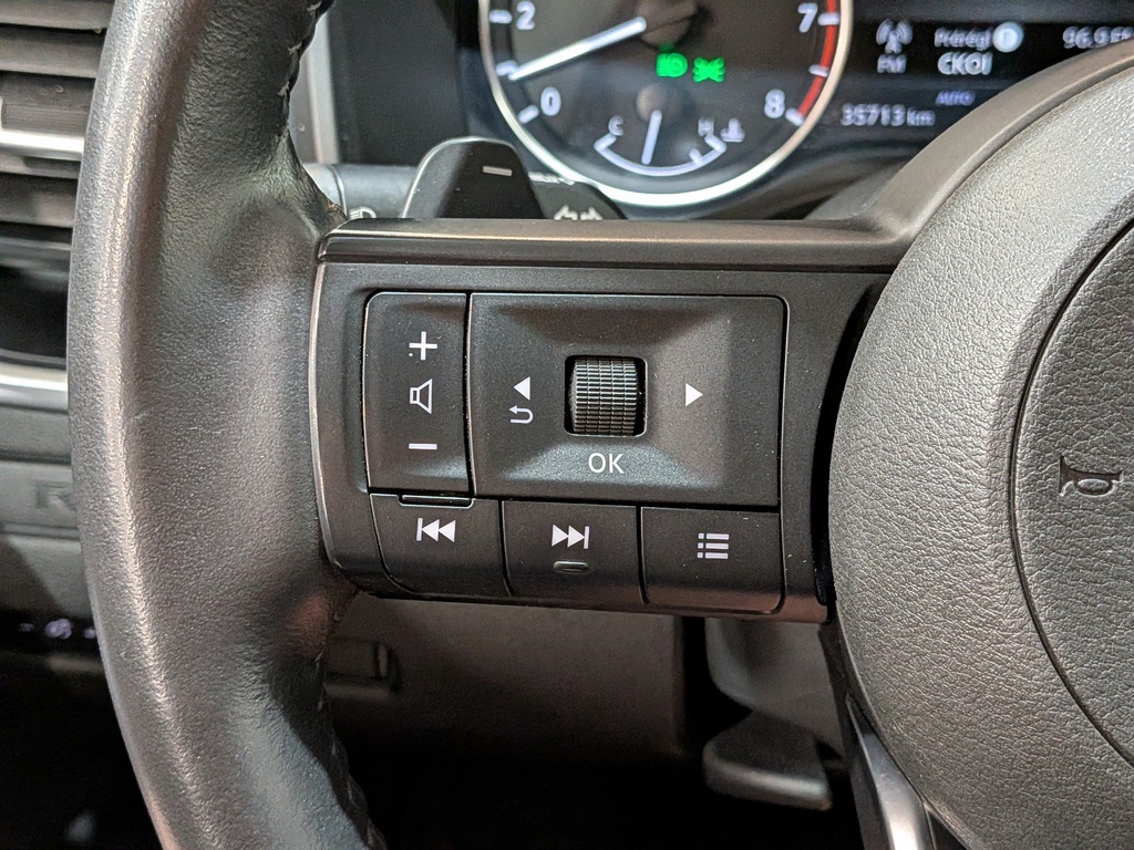 Nissan Rogue 2024