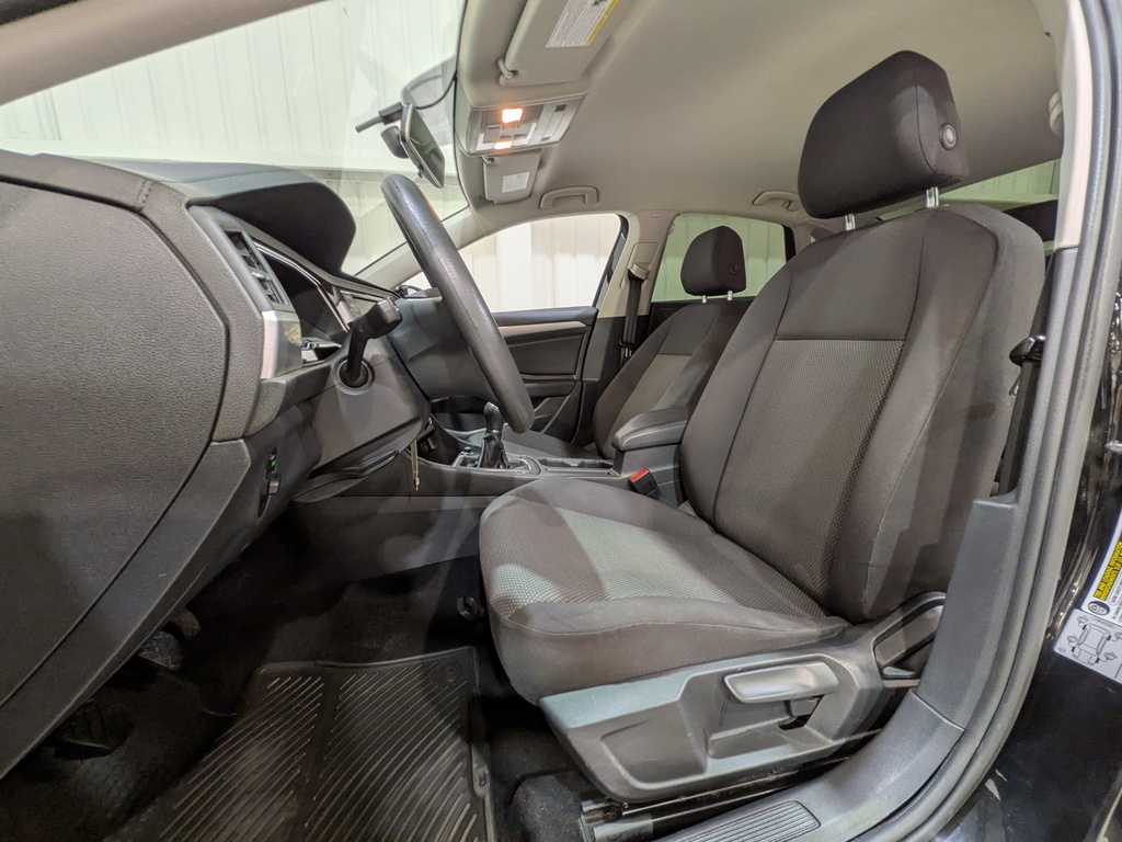 Volkswagen Jetta 2019