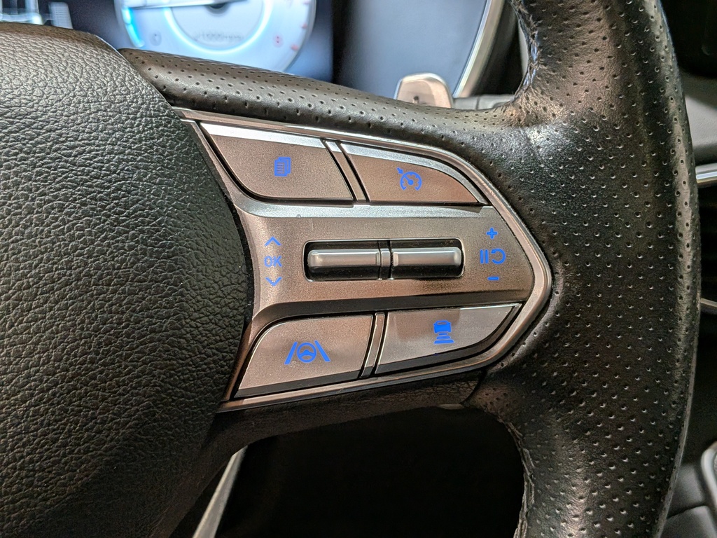 Hyundai Santa Fe 2023