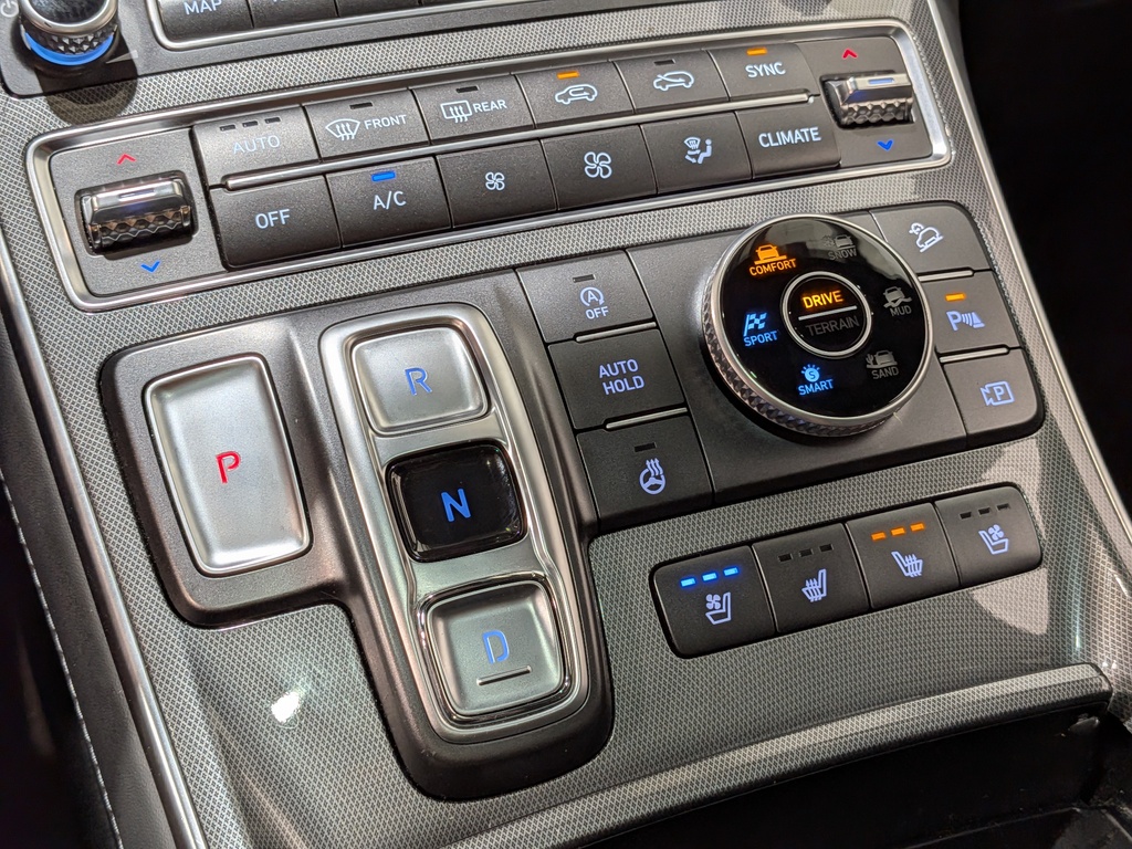 Hyundai Santa Fe 2023