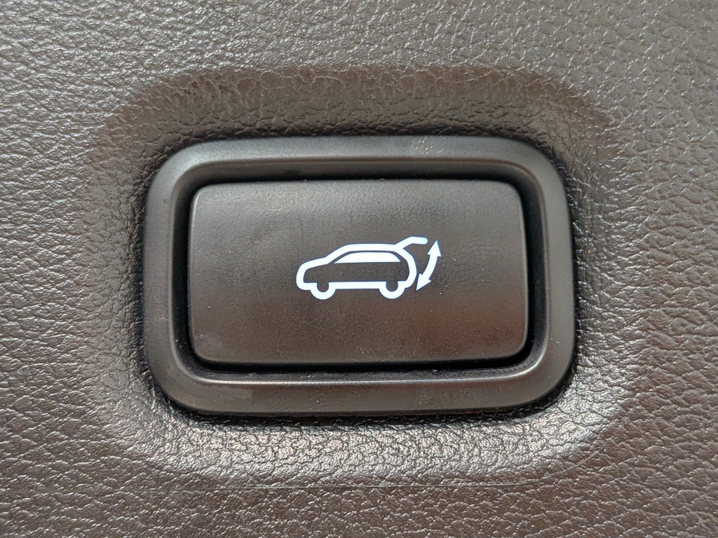 Hyundai Santa Fe 2023