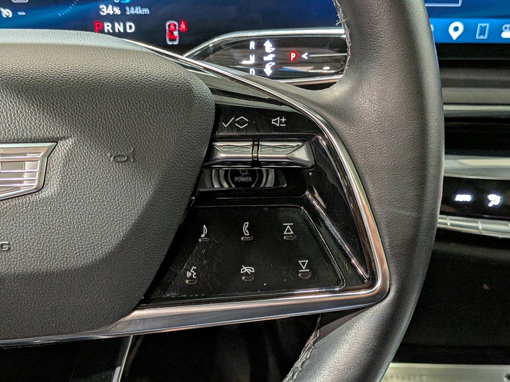 Cadillac LYRIQ 2024
