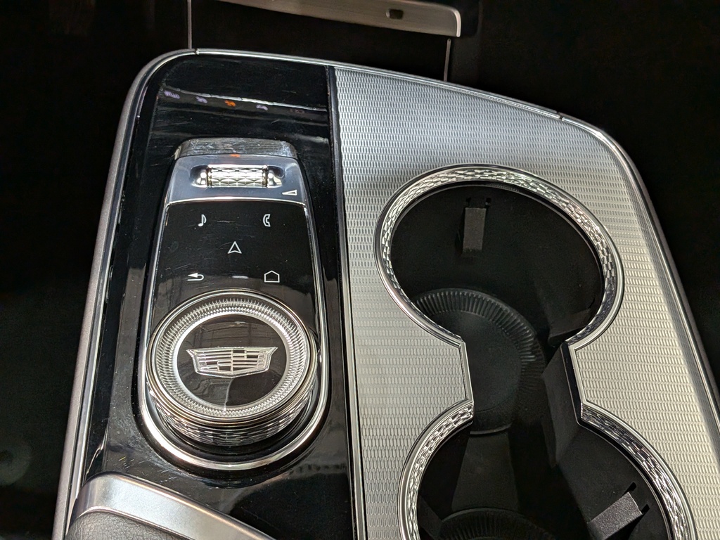 Cadillac LYRIQ 2024