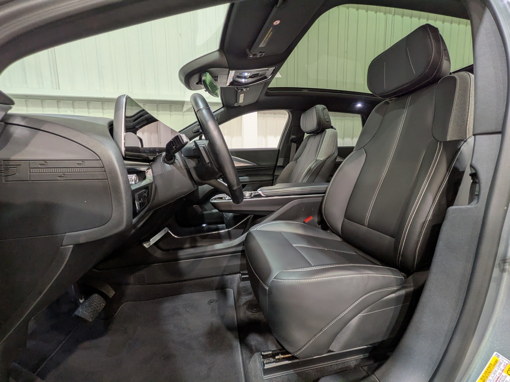 Cadillac LYRIQ 2024