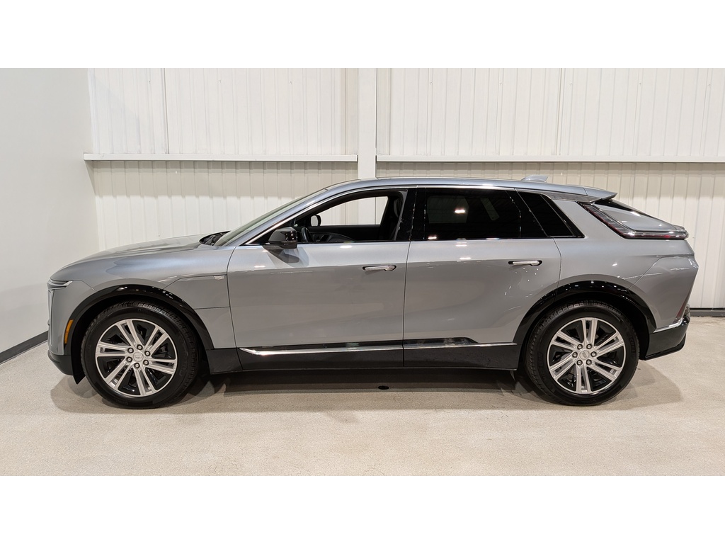 Cadillac LYRIQ 2024