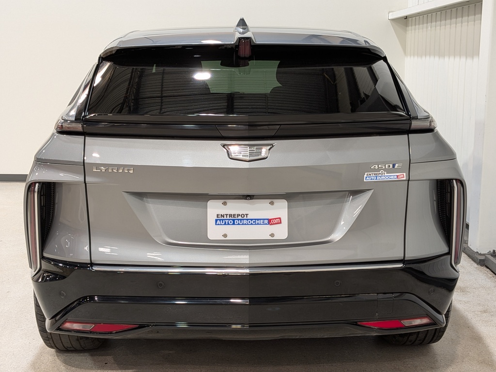 Cadillac LYRIQ 2024