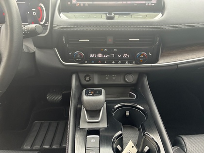 used 2024 Nissan Rogue car, priced at $34,624