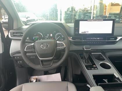used 2026 Toyota Sienna car, priced at $60,495