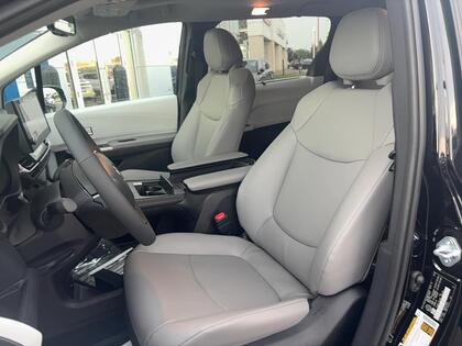 used 2026 Toyota Sienna car, priced at $60,495