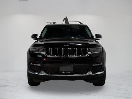 used 2023 Jeep Grand Cherokee car, priced at $33,900