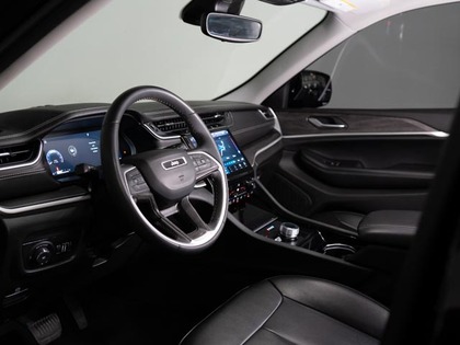 used 2023 Jeep Grand Cherokee car, priced at $33,900