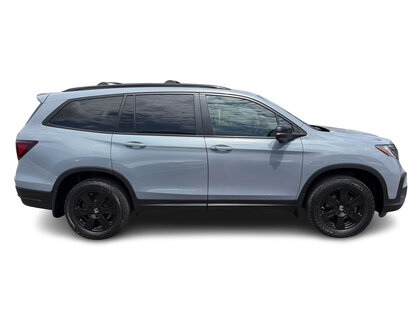 used 2022 Honda Pilot car, priced at $39,880