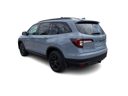 used 2022 Honda Pilot car, priced at $39,880