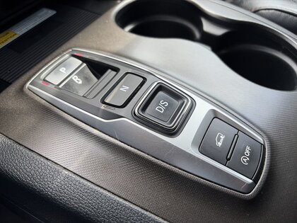 used 2022 Honda Pilot car, priced at $39,880