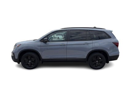 used 2022 Honda Pilot car, priced at $39,880