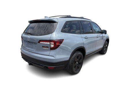 used 2022 Honda Pilot car, priced at $39,880