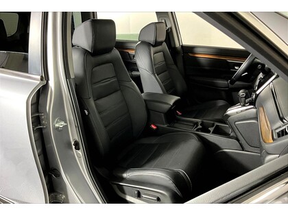 used 2022 Honda CR-V car, priced at $32,998