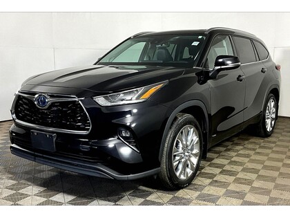 used 2023 Toyota Highlander car, priced at $51,998