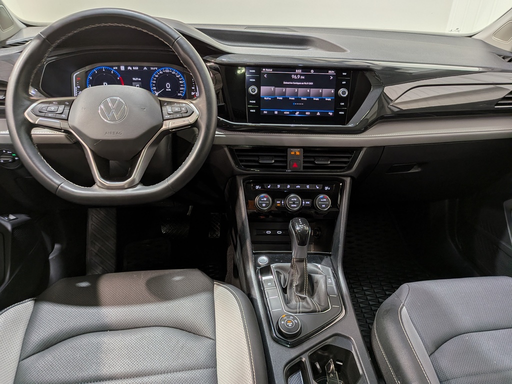 Volkswagen Taos 2022