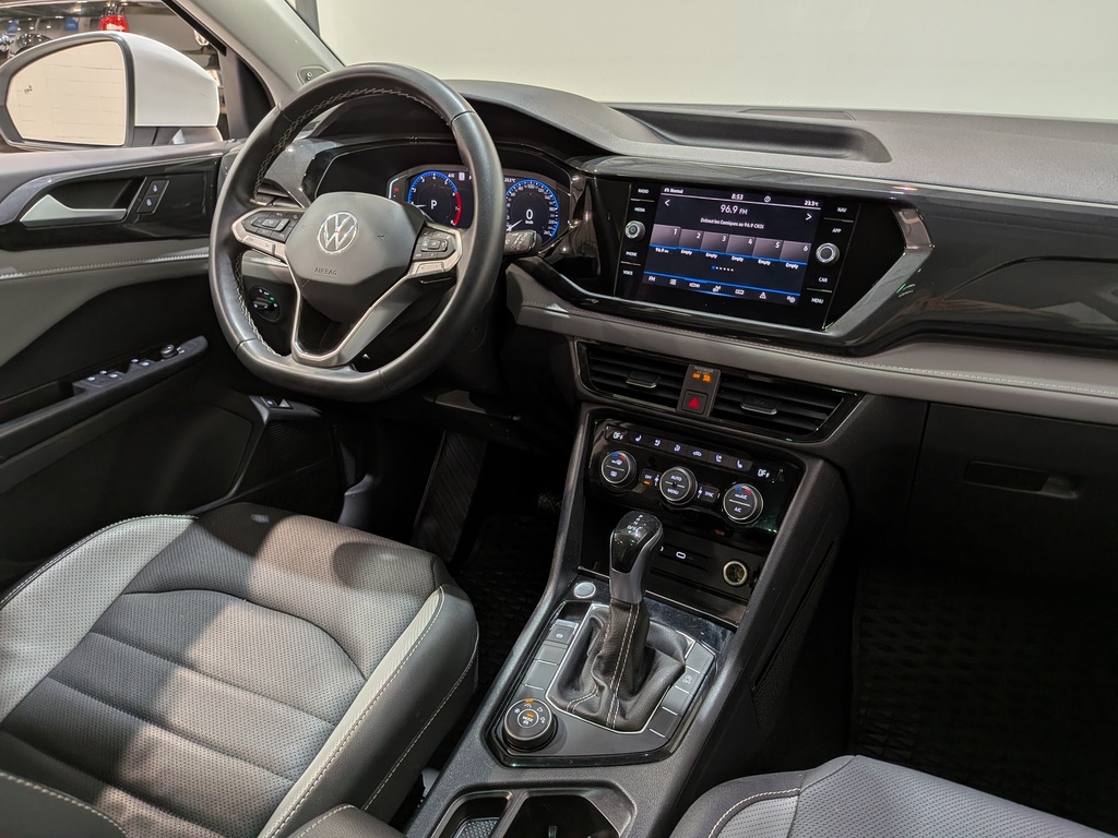 Volkswagen Taos 2022