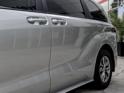 used 2024 Toyota Sienna car, priced at $50,499
