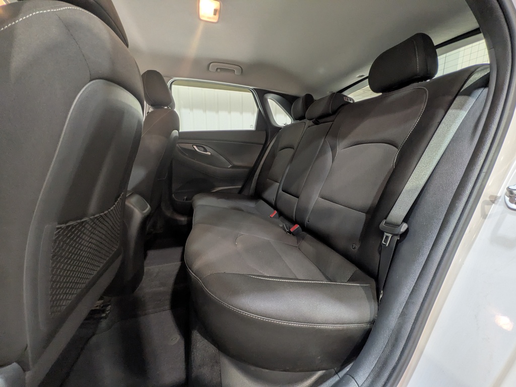 Hyundai Elantra GT 2018