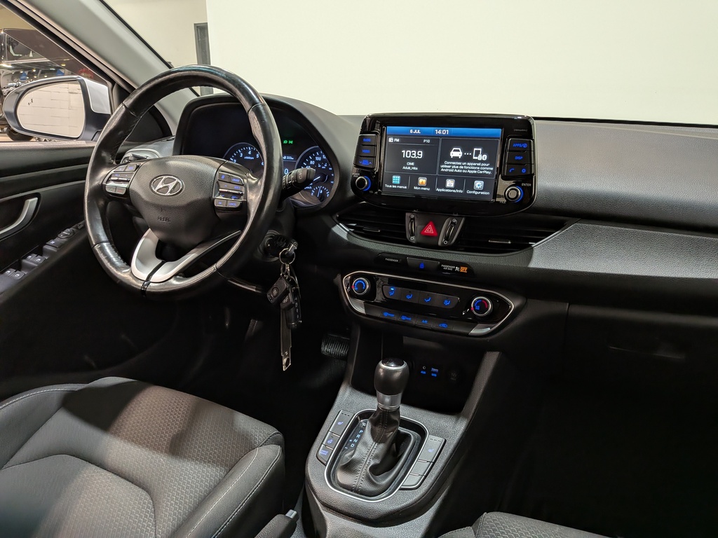 Hyundai Elantra GT 2018