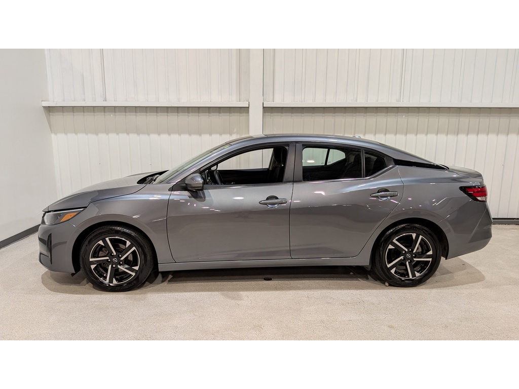 Nissan Sentra 2024