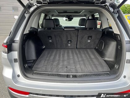 used 2022 Jeep Grand Cherokee car, priced at $34,700