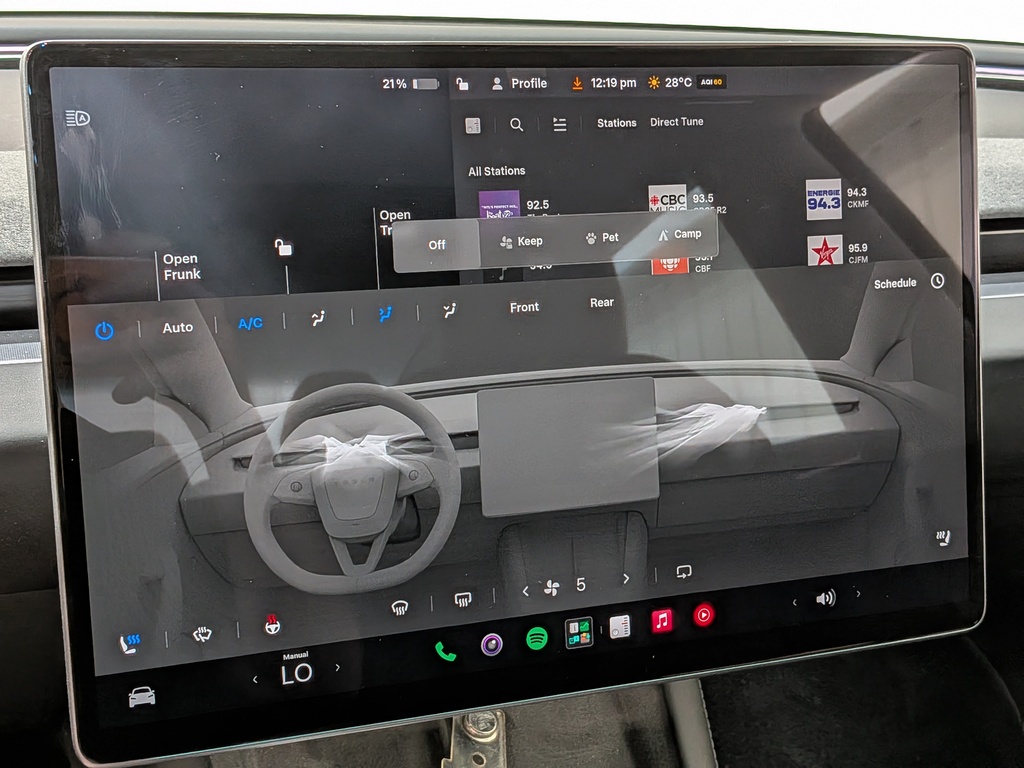 Tesla Model 3 2024