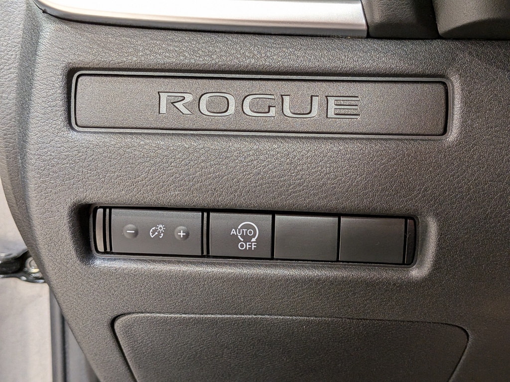 Nissan Rogue 2024