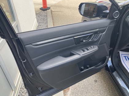 used 2022 Honda CR-V car, priced at $34,900