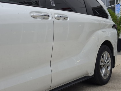 used 2023 Toyota Sienna car, priced at $55,995