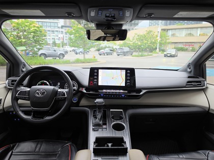 used 2023 Toyota Sienna car, priced at $55,995