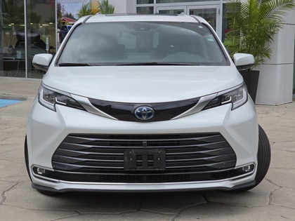used 2023 Toyota Sienna car, priced at $55,995