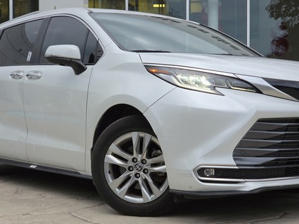 used 2023 Toyota Sienna car, priced at $55,995