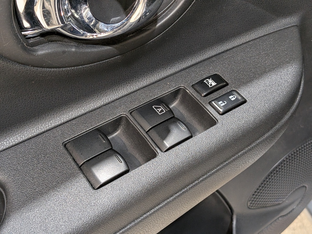 Nissan Micra 2015