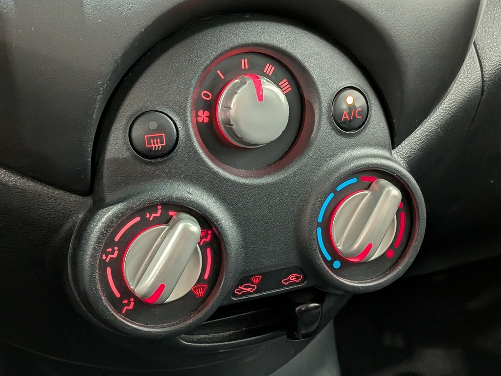 Nissan Micra 2015