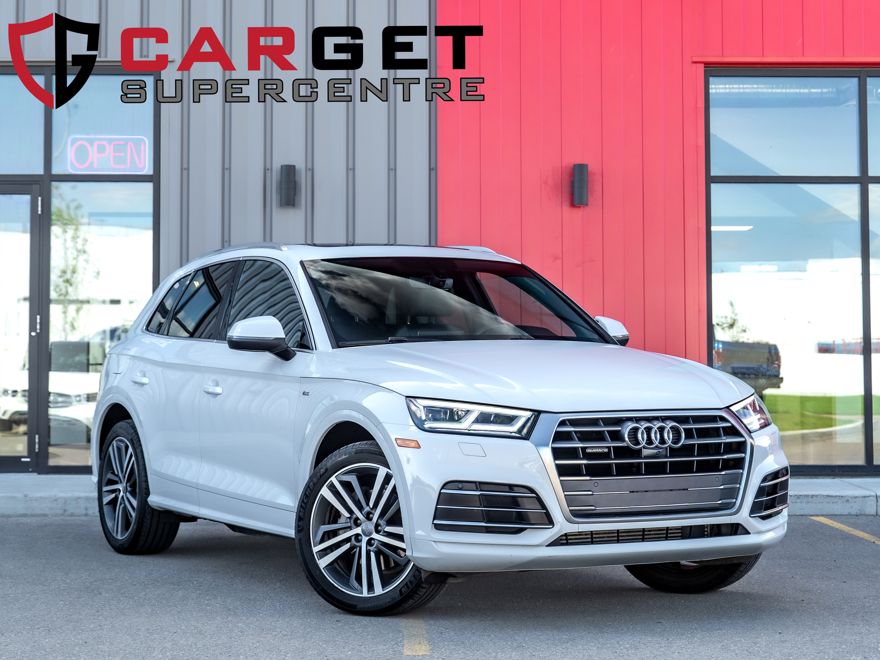 White 2019 Audi Q5 SUV / Crossover 7-Speed Automatic