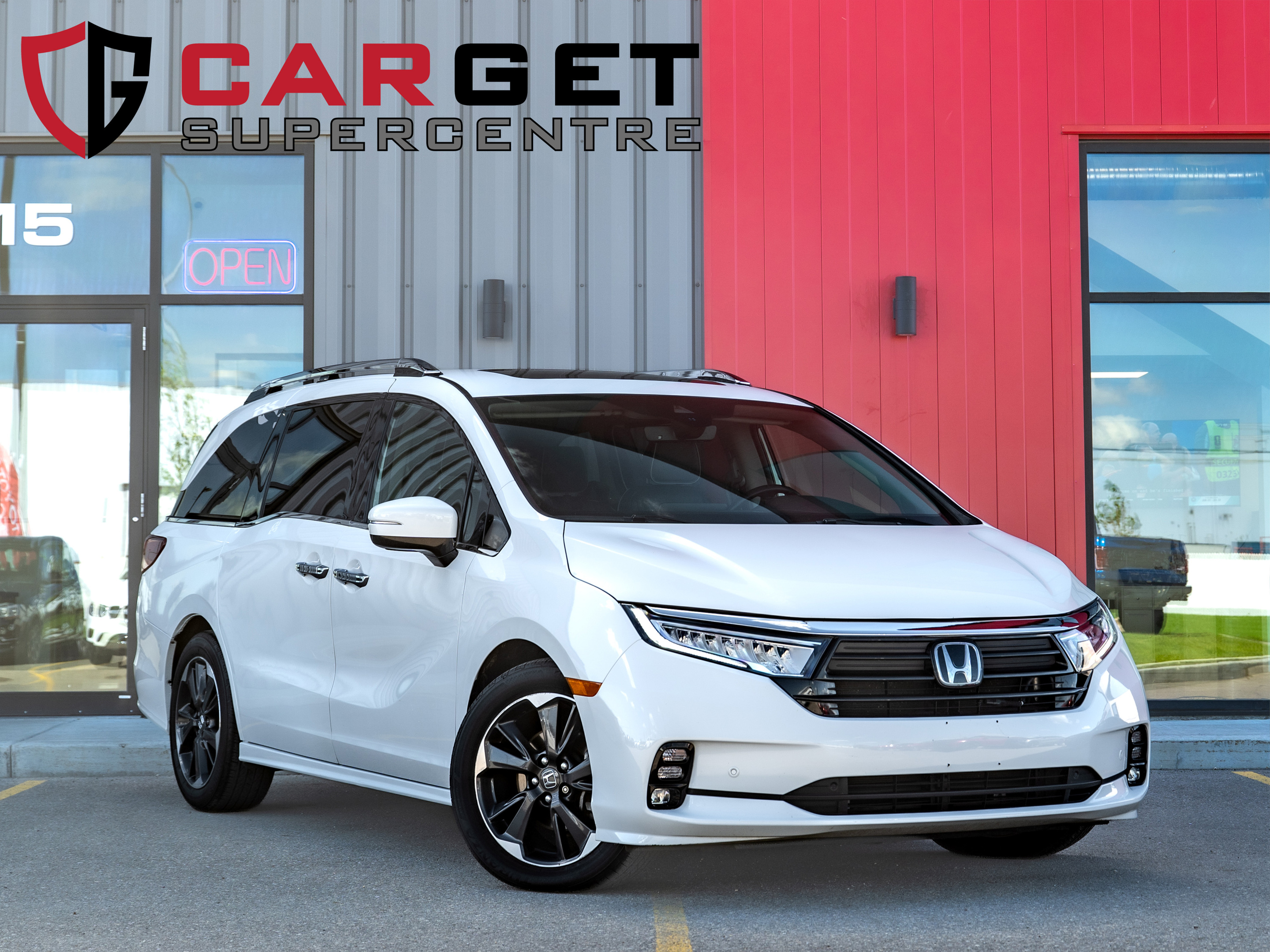 White 2022 Honda Odyssey Minivan Front-Wheel Drive Automatic